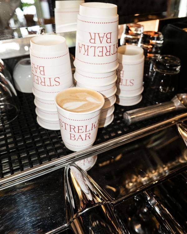 Закупаемся искусством на Cosmoscow, пробуем моллюсков в