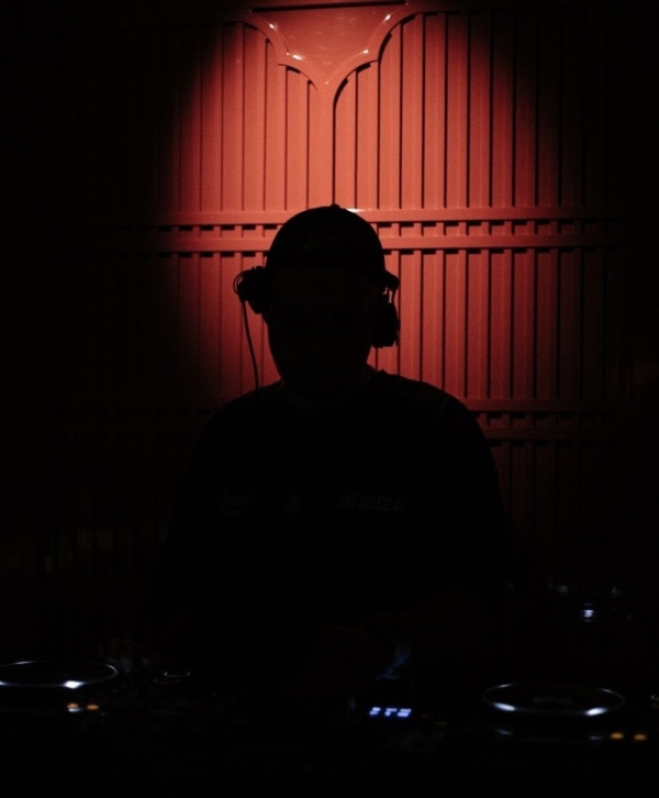 А танцы будут? Лучшие рестобары Москвы для