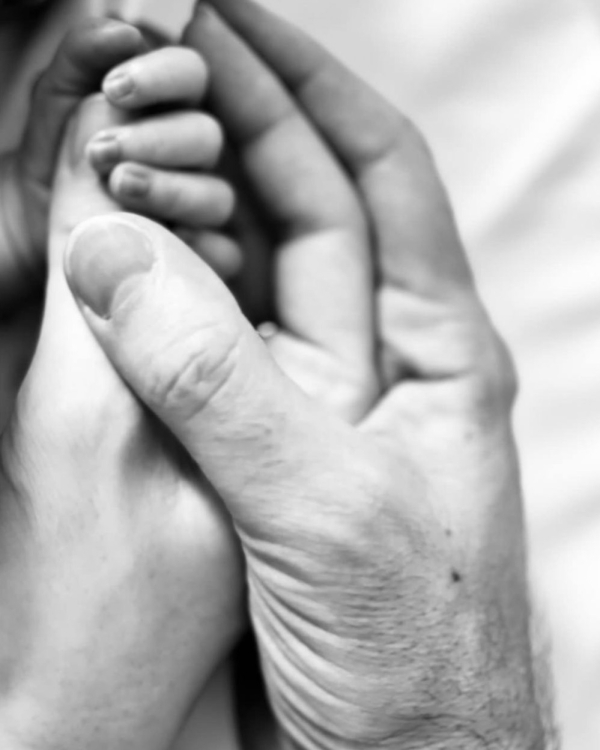 Певица Сати Казанова впервые стала мамой