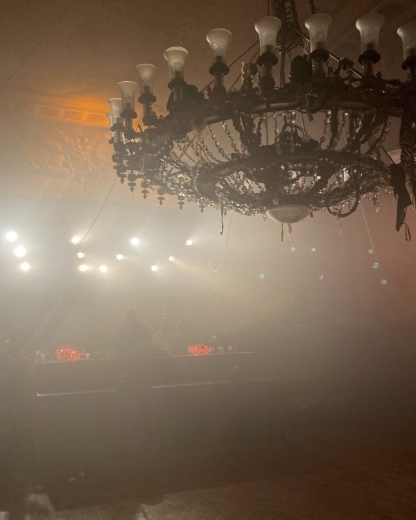 Страшно весело! Лучшие вечеринки на Хэллоуин 2024