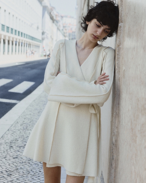 Модные вязаные вещи от российских брендов, которые