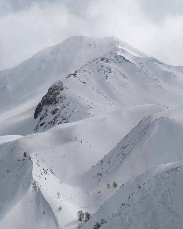 Лыжи или сноуборд? 7 безвизовых горнолыжных курортов