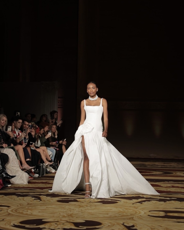 Самые запоминающиеся коллекции для невест с Недели