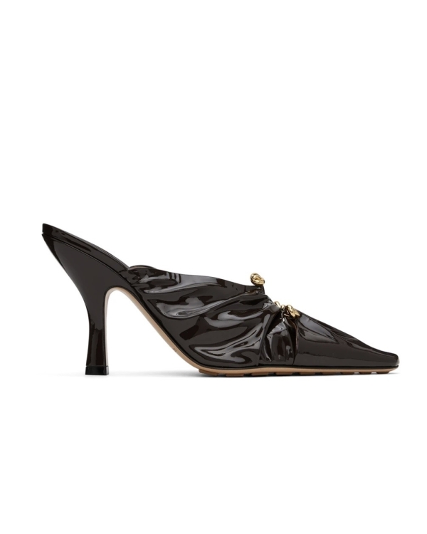 В каких цветах встречать Новый год 2025?