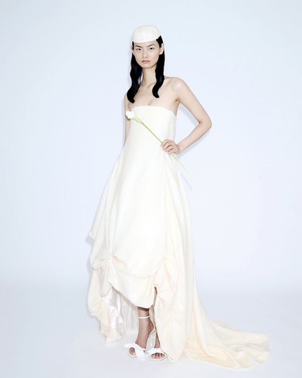 Сейчас самое время: тренды свадебных платьев 2025