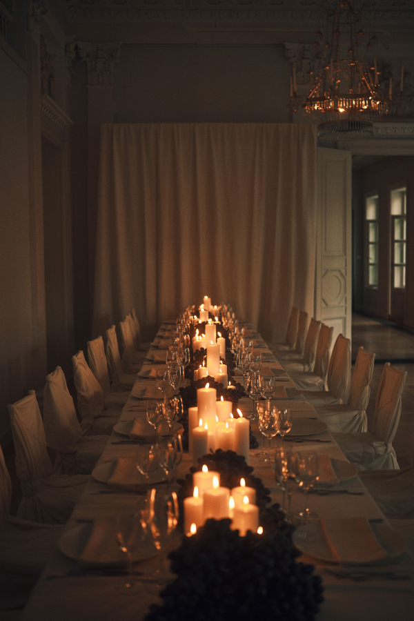 Атмосфера тайны и камерного шарма на дне