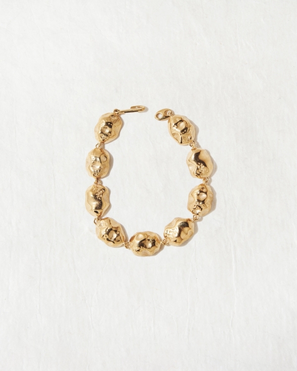 Стильные украшения и где они обитают. Рассказываем,