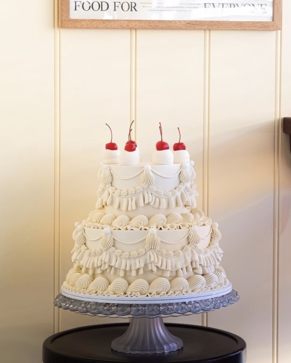 Можно ли сделать предложение на свадьбе?