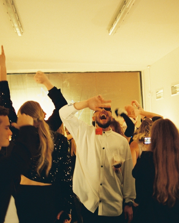 Дневник жениха: DJ Никита Меньшов — о мужском