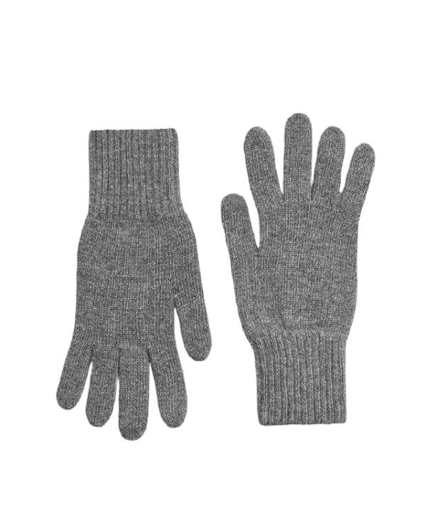 Модные вязаные вещи от российских брендов, которые