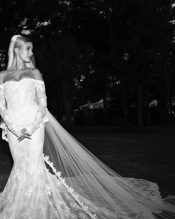 Где найти свадебное платье, как у Хейли