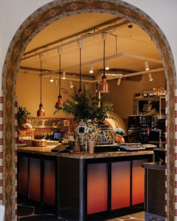 А танцы будут? Лучшие рестобары Москвы для