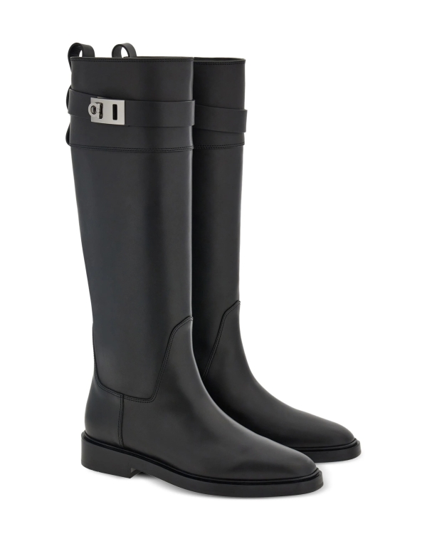 Шаг вперед. Самые стильные модели обуви этого