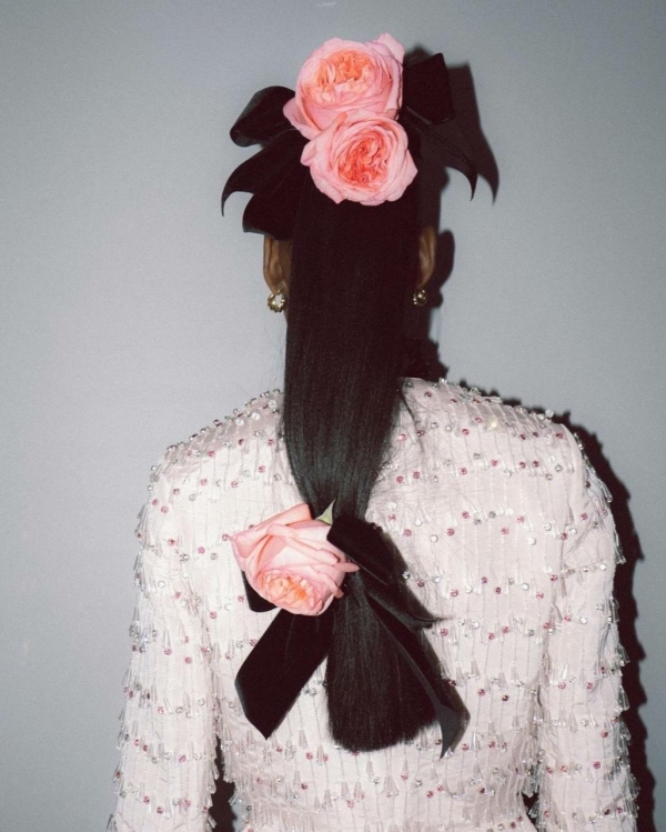 Легким движением руки. Укладки, которые визуально стройнят