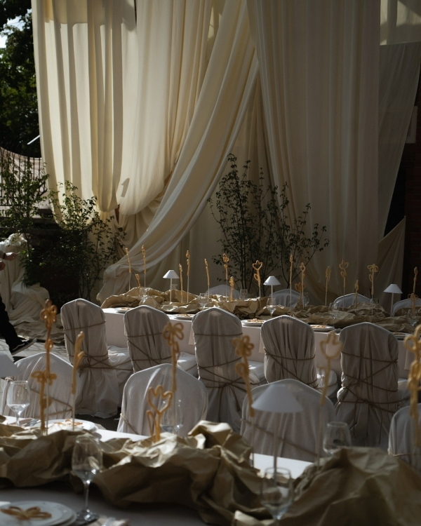 Самые запоминающиеся свадебные оформления 2024