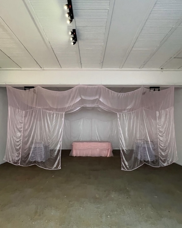 «Гламур, бабки, иномарки»: как создать свадьбу в