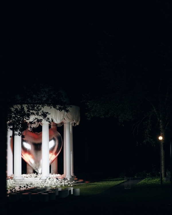 Самые запоминающиеся свадебные оформления 2024