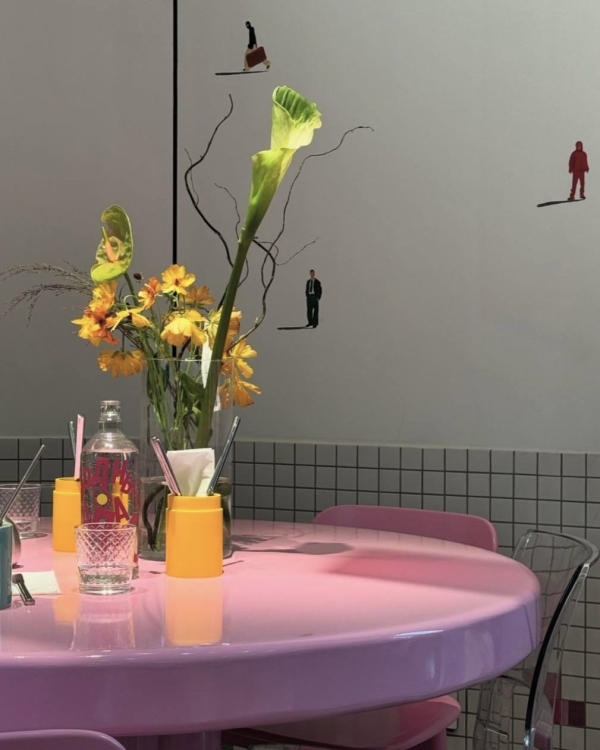 Начинаем день красиво. Где позавтракать в Петербурге?