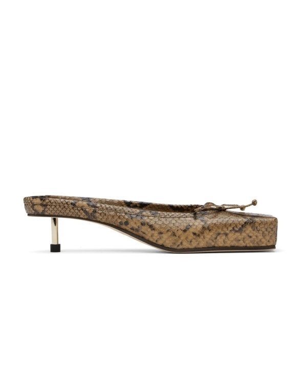 В каких цветах встречать Новый год 2025?