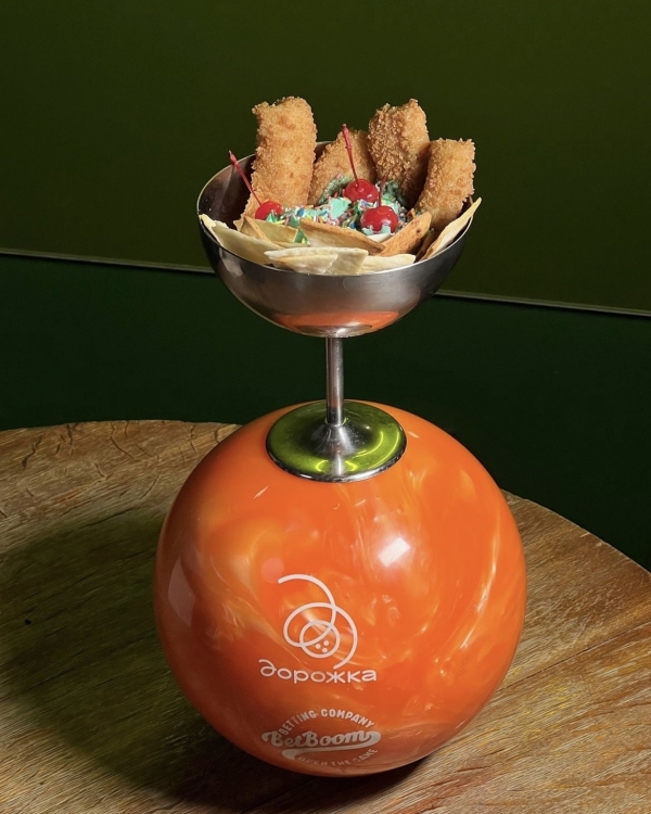 Спешим на «Передвижников» в Третьяковку, тестим кухню