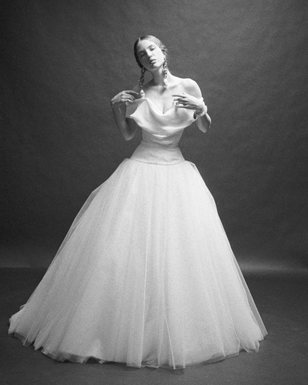 Это оно! Показываем актуальные модели пышного свадебного