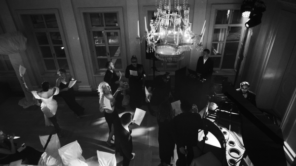 Атмосфера тайны и камерного шарма на дне