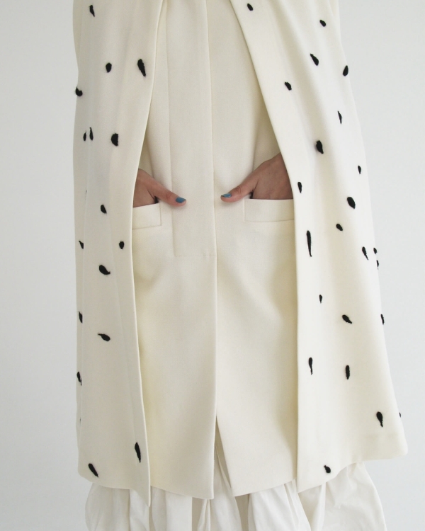 Хочется нового? Вот кейп — самая модная