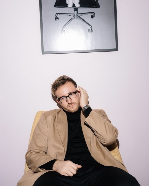 Какого ведущего выбрать на корпоратив 2025? Лучшего!