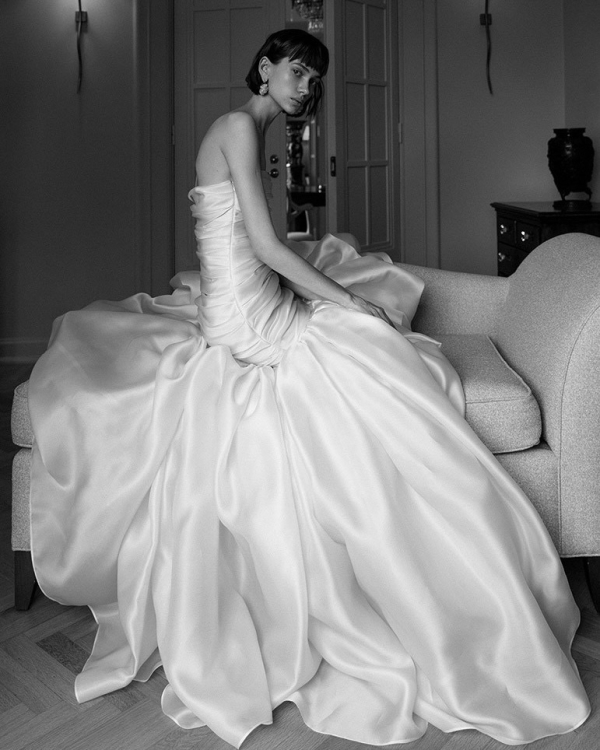 Это оно! Показываем актуальные модели пышного свадебного