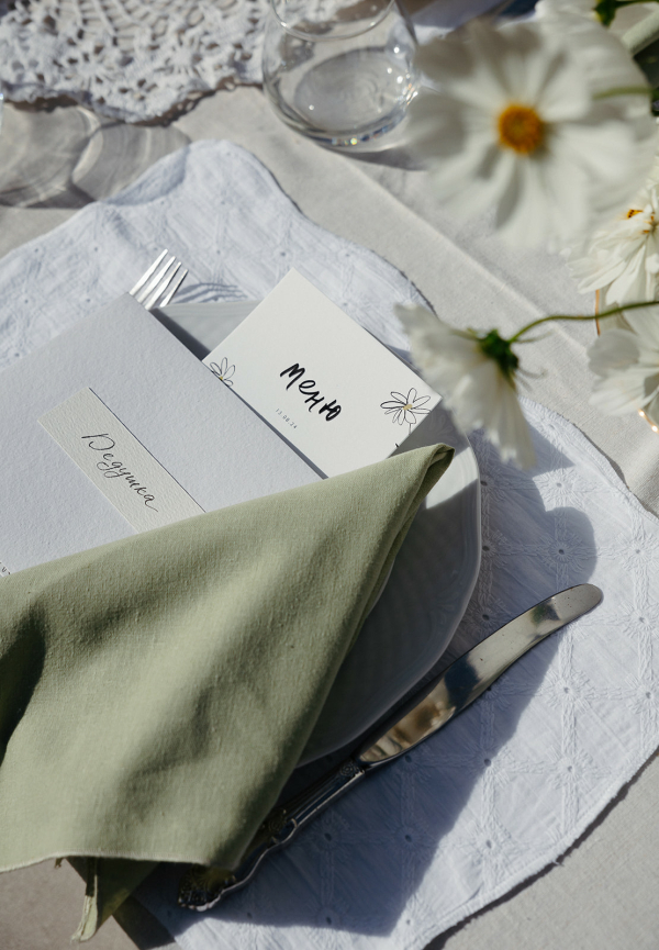 Backyard Party: атмосфера дачного званого ужина на