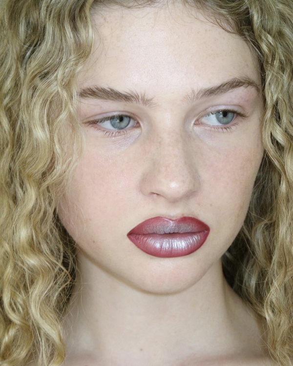 «Гламур, бабки, иномарки»: как создать свадьбу в