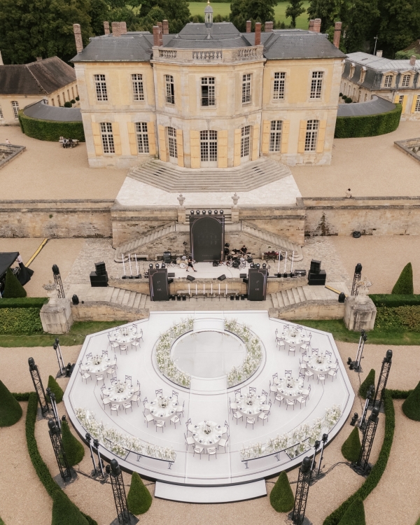 Самые запоминающиеся свадебные оформления 2024