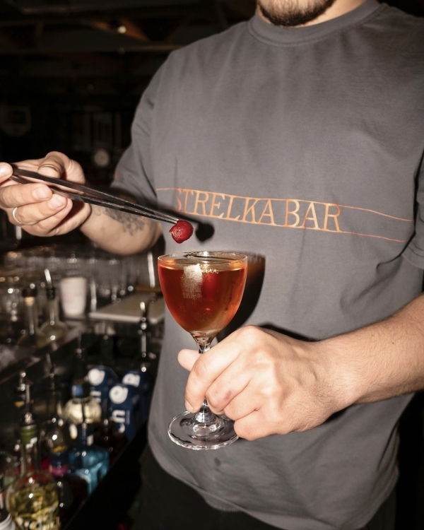 Двигаемся под электронику в «Кристалле», идем на