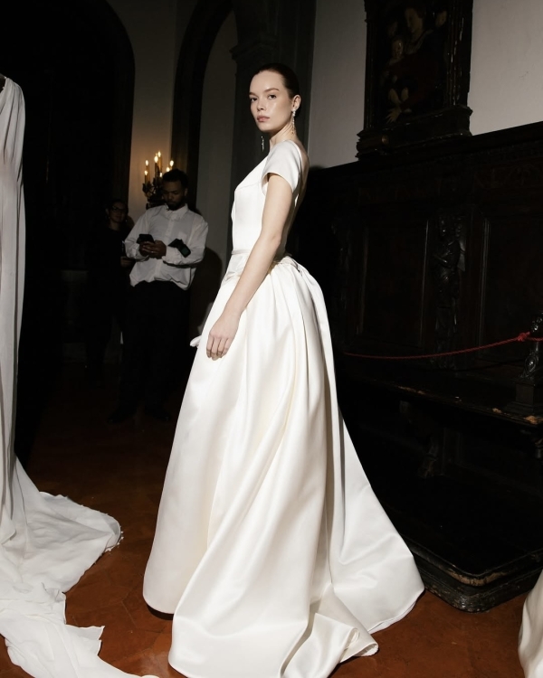 20 самых красивых платьев Недели свадебной моды