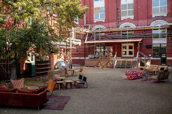 Площадки ДК Кристалл