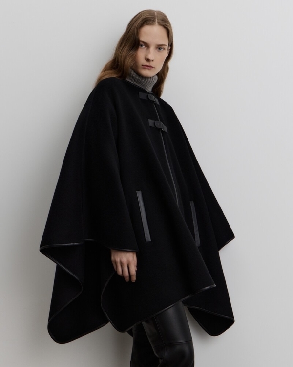 Кейп — в коллекциях Dior, Toteme и