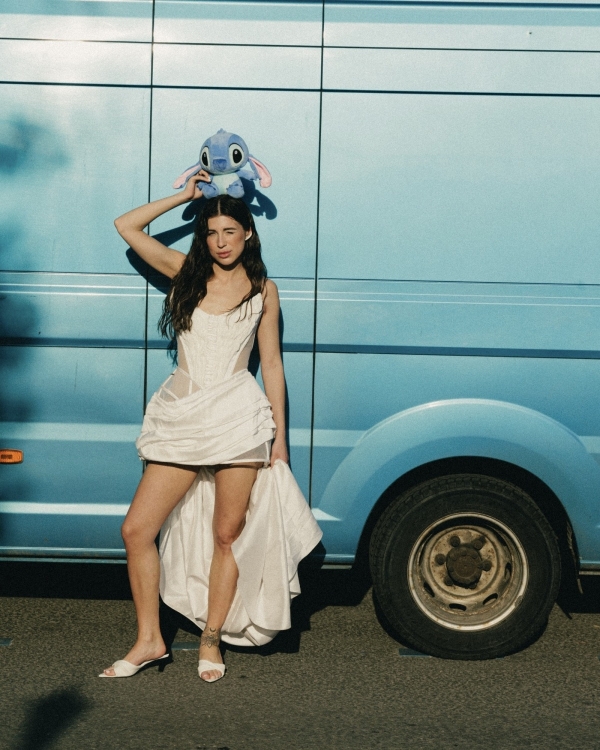 20 самых нестандартных образов невест сезона 2025