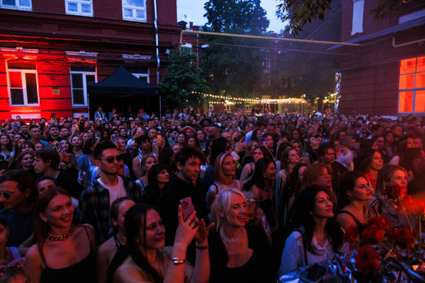 Площадки ДК Кристалл