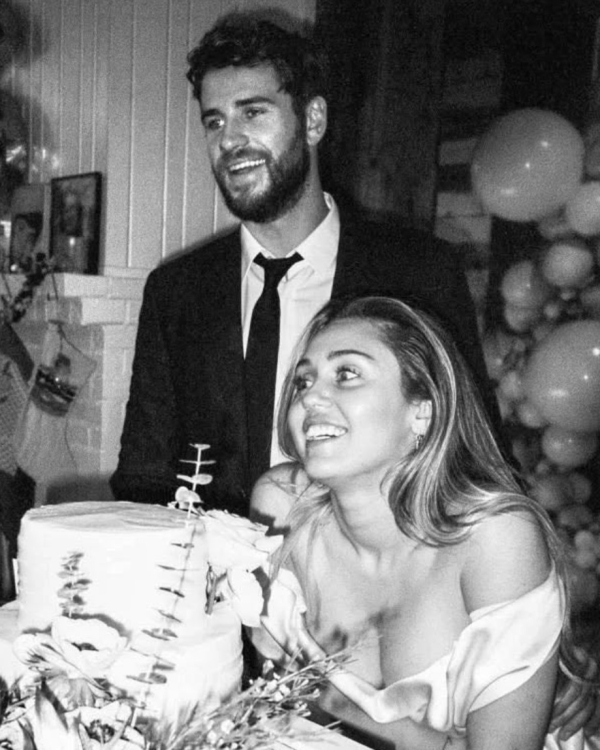 Самые короткие браки звезд: от 55 часов