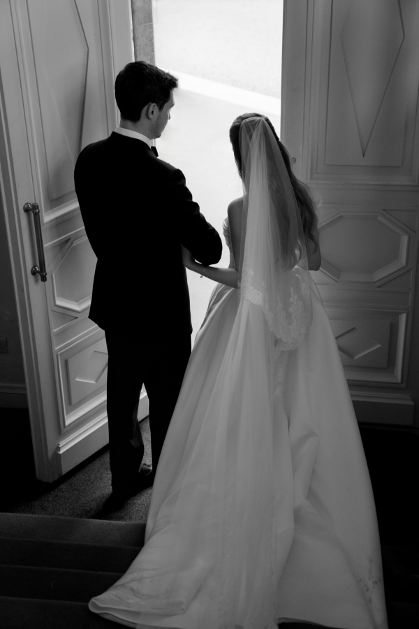 Любимые свадебные снимки сезона 2025 — от фотографов