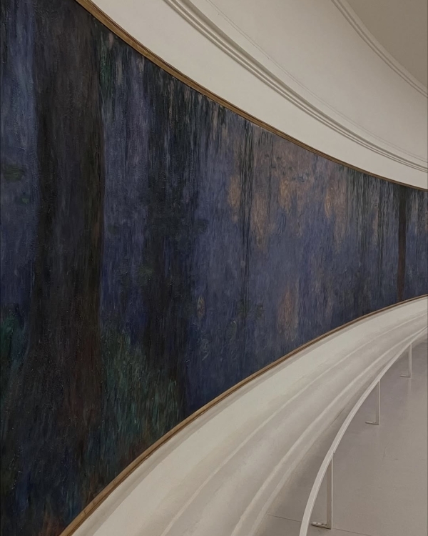 Романтичный маршрут построен. Париж – Этрета –