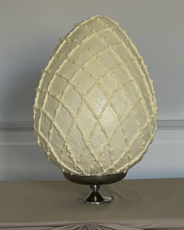 На хлеб намажешь. Как оформить масло в