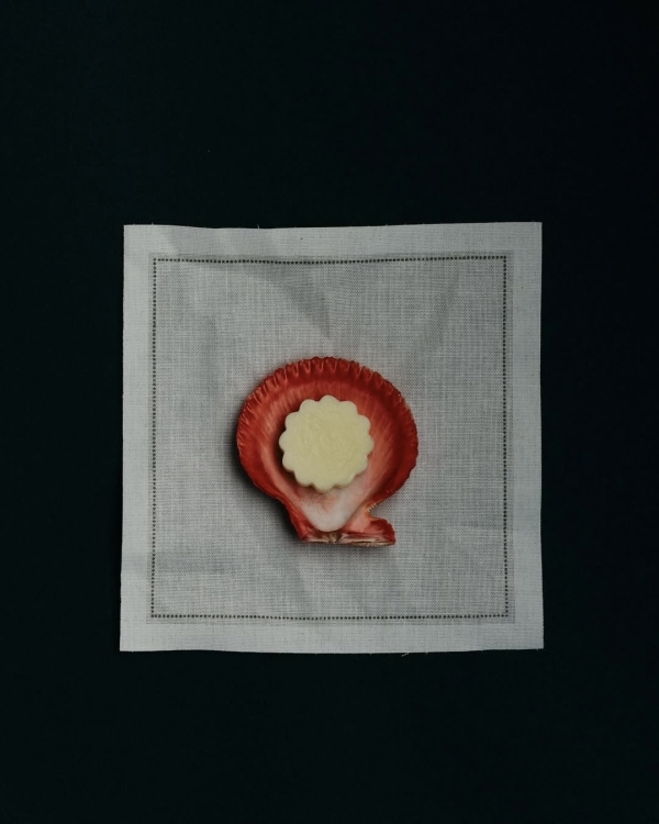 На хлеб намажешь. Как оформить масло в