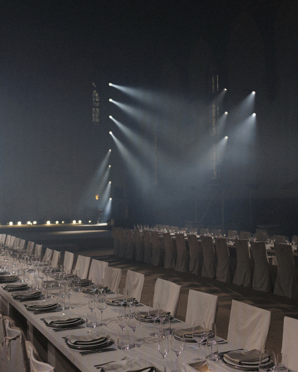 Свадьба между прошлым и будущим: как «Для