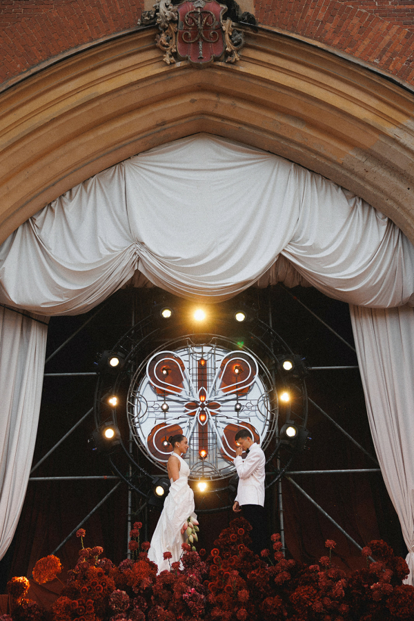 Свадьба между прошлым и будущим: как «Для