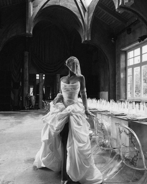 20 самых нестандартных образов невест сезона 2025