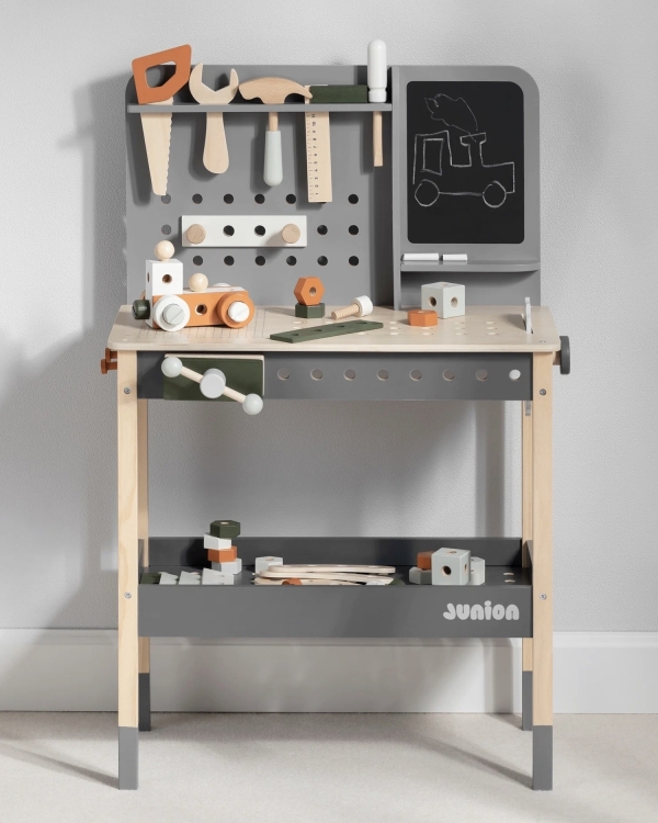 Что подарить детям на Новый год —