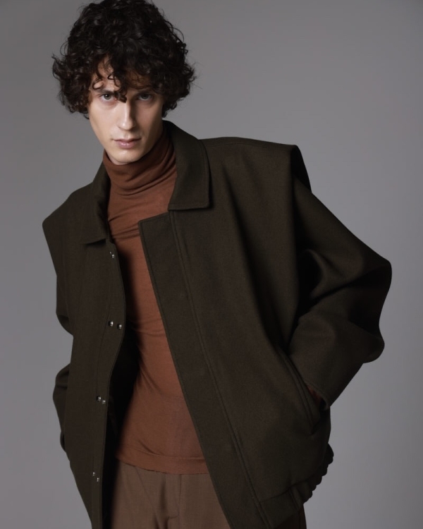 Актуальная верхняя одежда для мужчин существует. Вопрос