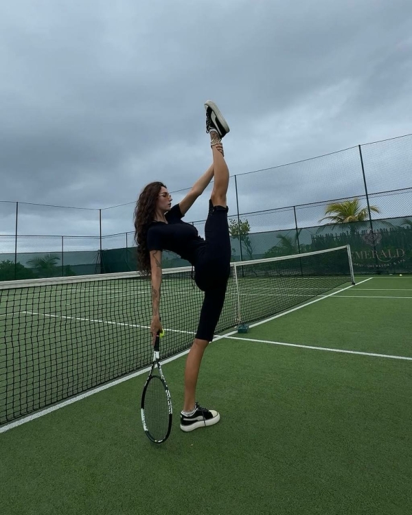 12 фитнес-инфлюенсеров, которые помогут вернуться в форму