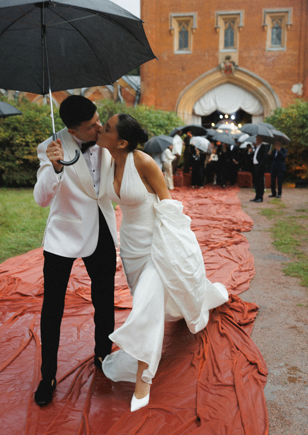 Свадьба между прошлым и будущим: как «Для